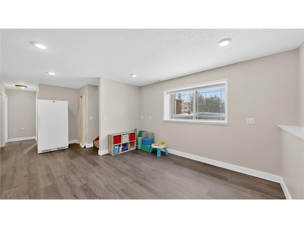 831 20th Avenue SE Pine Island MN 55963 7034196 image28