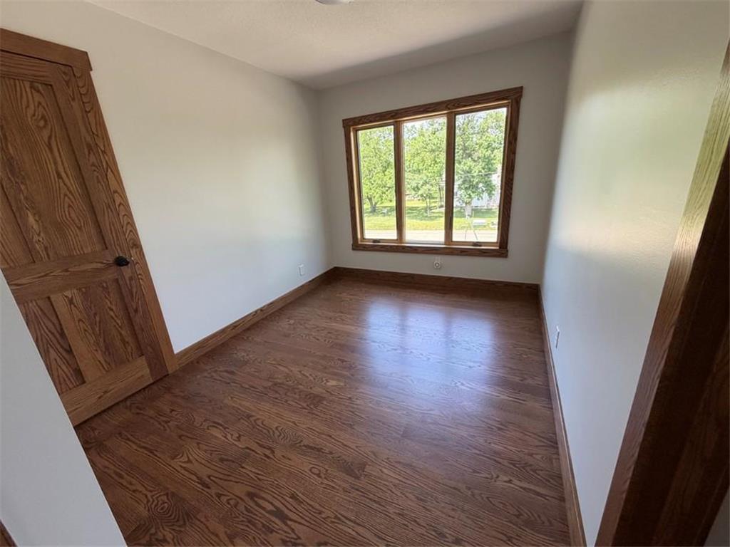 831 2nd Street SW Glenville MN 56036 7085977 image25