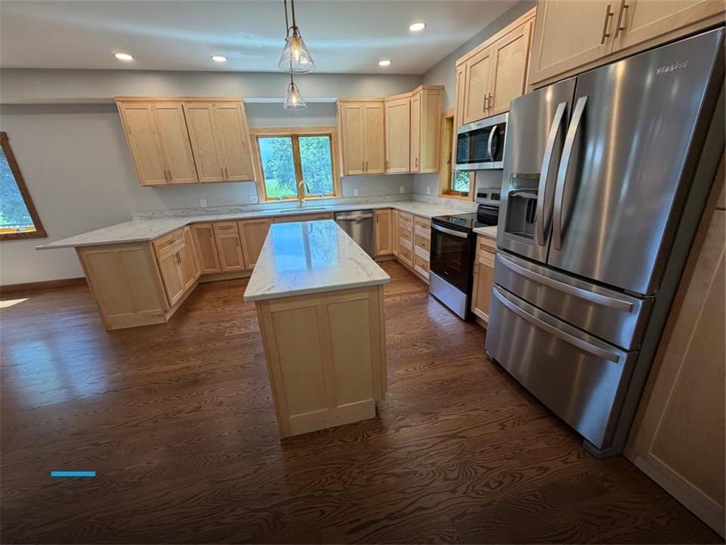 831 2nd Street SW Glenville MN 56036 7085977 image9