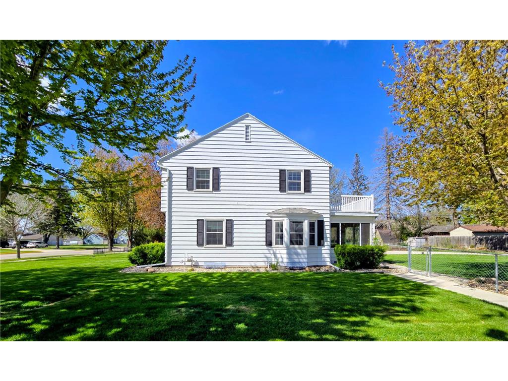 831 4th Avenue SW Pipestone MN 56164 7027672 image3