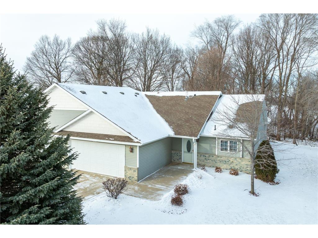 831 Deer Court NE Montgomery MN 56069 6481022 image1