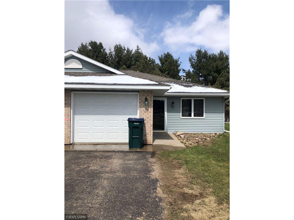 831 Highview Drive #D New Richmond WI 54017 6509957 image1