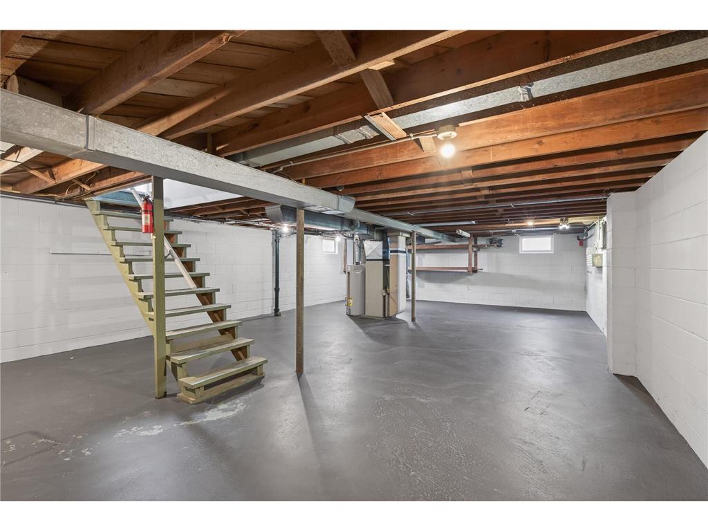 831 Howard Street N Saint Paul MN 55119 7073253 image15