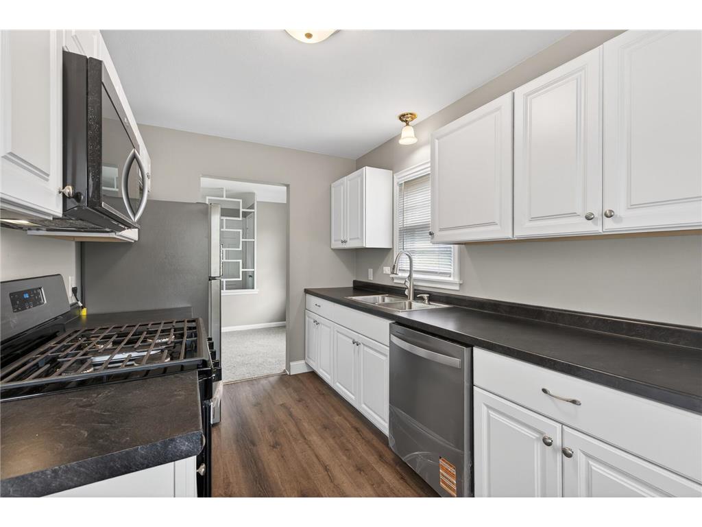 831 Howard Street N Saint Paul MN 55119 7073253 image8