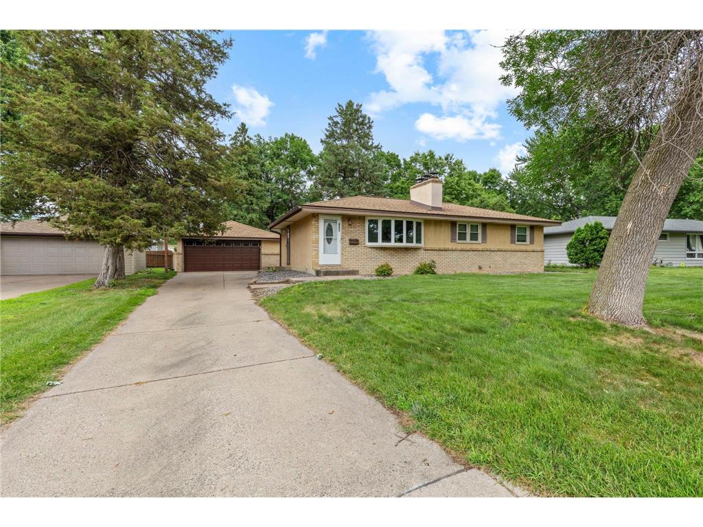 831 Overton Drive NE Fridley MN 55432 7106594 image2