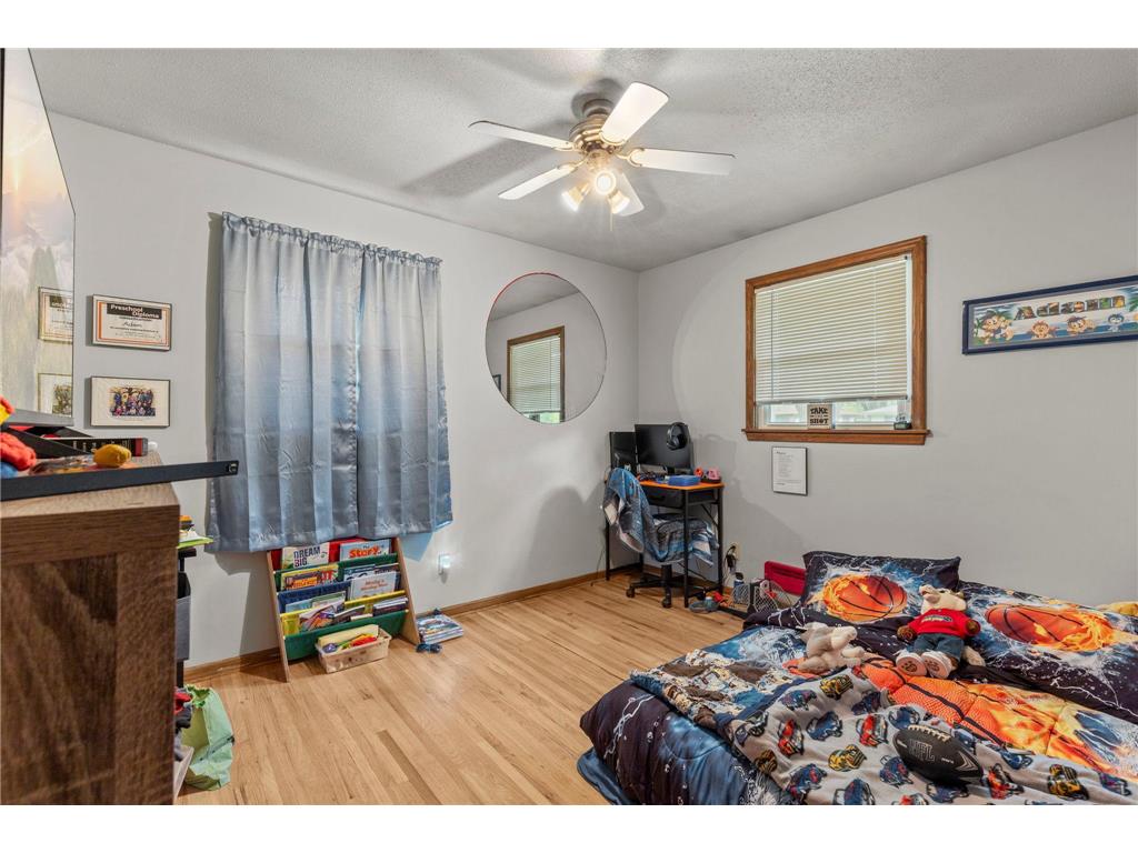 831 Overton Drive NE Fridley MN 55432 7106594 image24