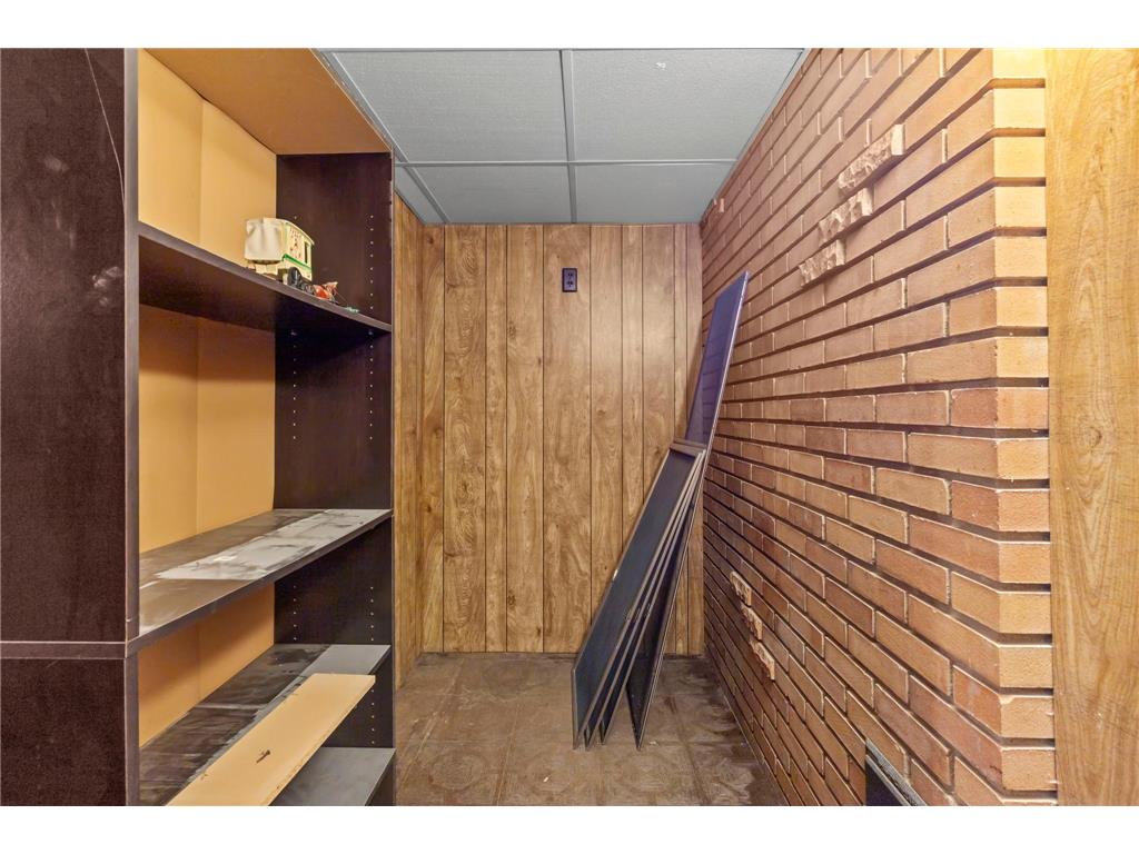 831 Overton Drive NE Fridley MN 55432 7106594 image30