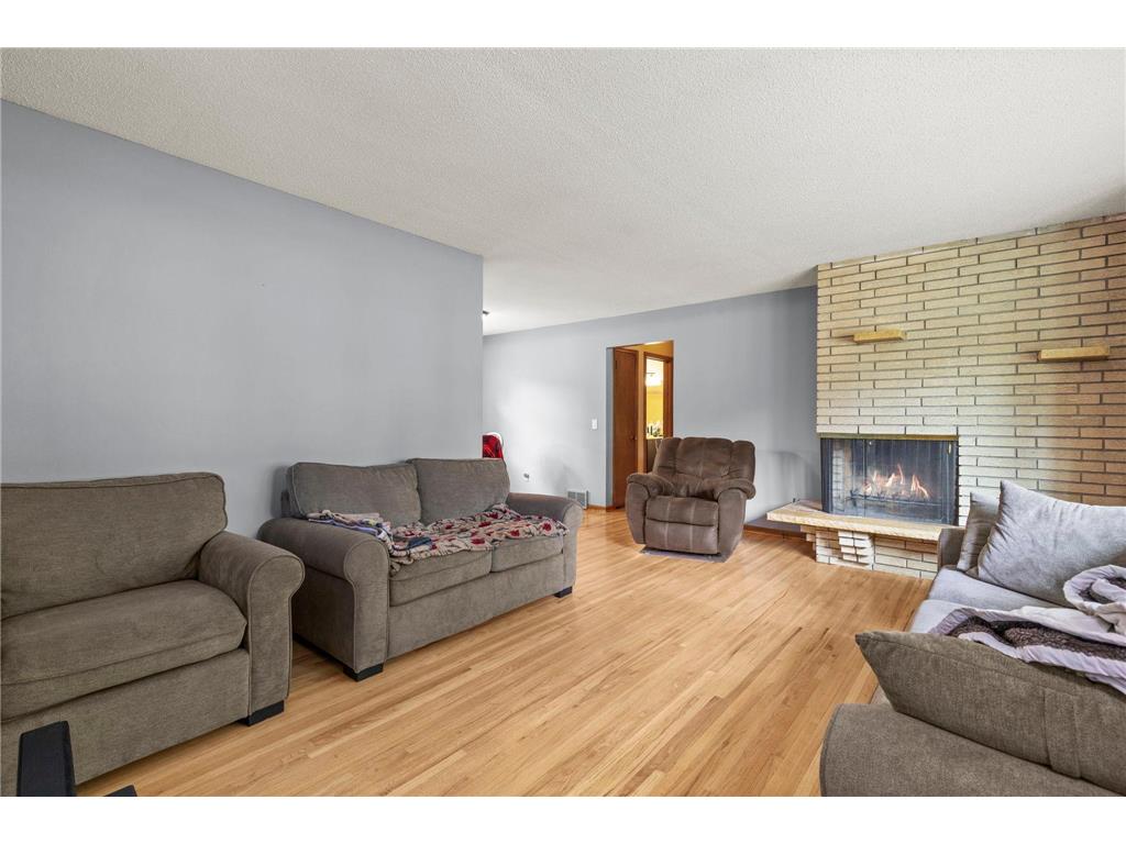 831 Overton Drive NE Fridley MN 55432 7106594 image6