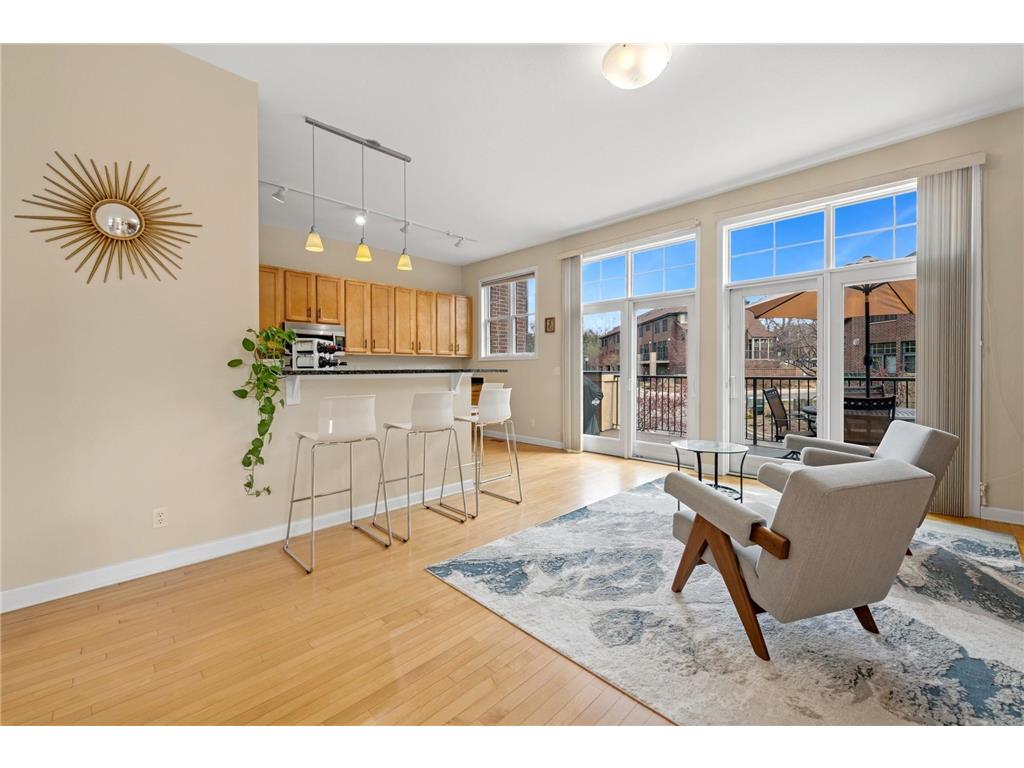 831 River Mews Court Minneapolis MN 55414 6702579 image1