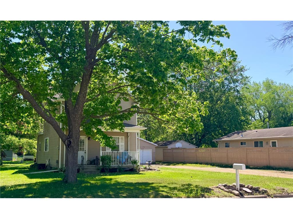 831 S 4th Avenue Albert Lea MN 56007 7075648 image2