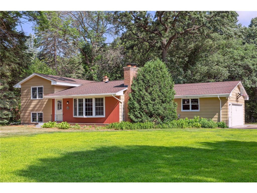 831 Tanglewood Drive, Shoreview, MN, 55126 MLS 6384909 Edina Realty