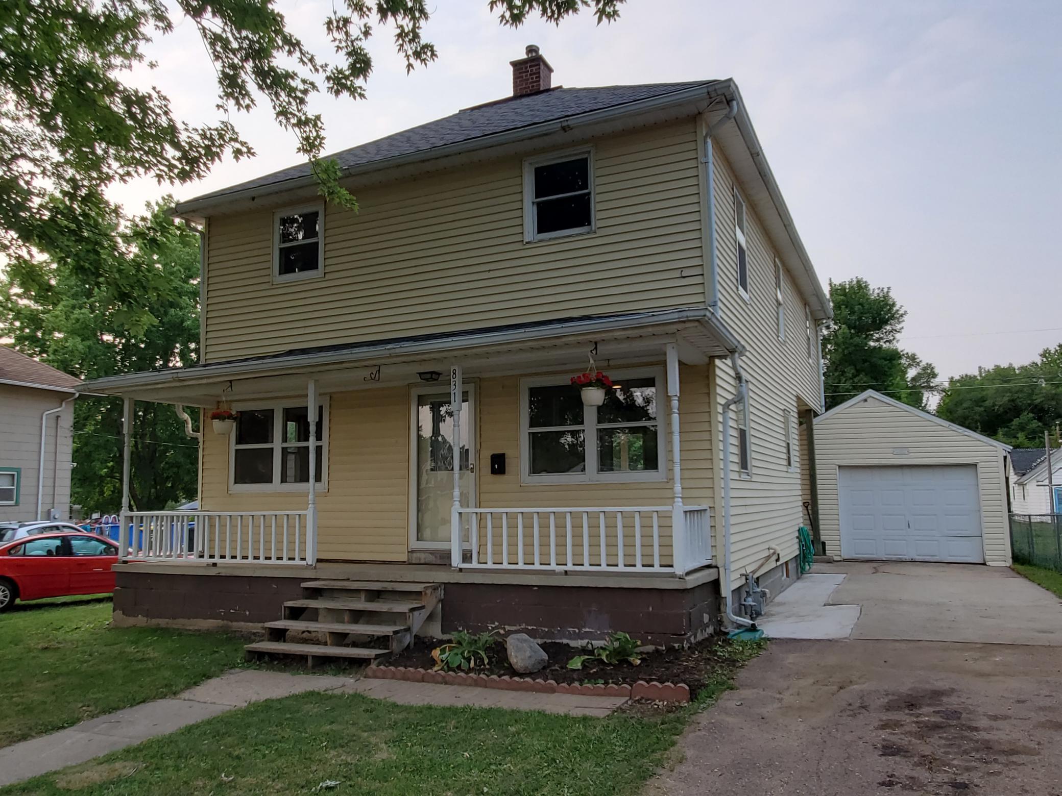 831 W Main Street, Pipestone, MN, 56164 MLS 6071047 Edina Realty