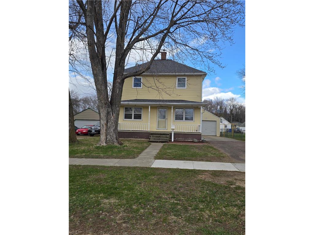 831 W Main Street Pipestone MN 56164 6703058 image1