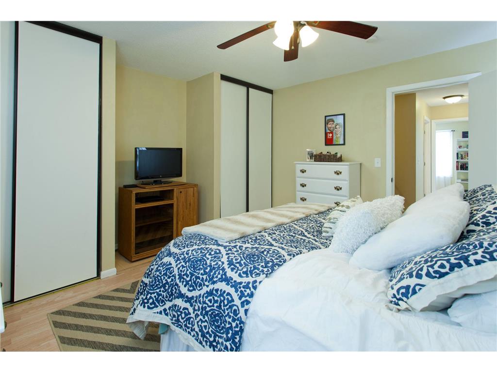 831 Weeks Avenue SE Minneapolis MN 55414 7063961 image11