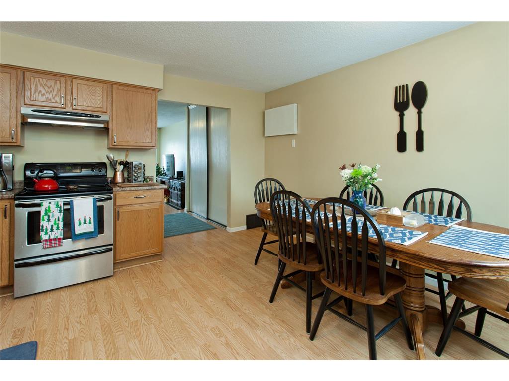 831 Weeks Avenue SE Minneapolis MN 55414 7063961 image8