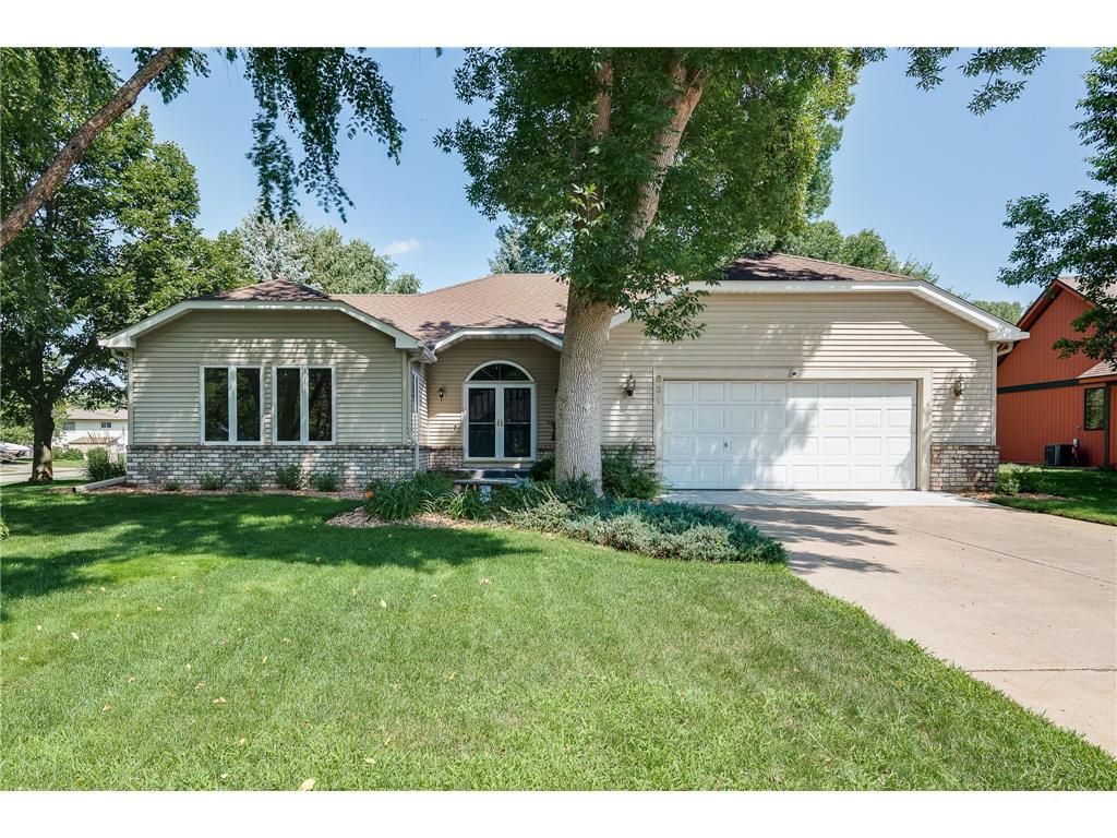 831 Westwind Drive Little Canada MN 55109 6468922 image1