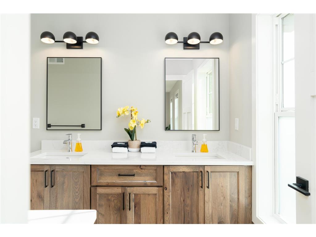 8313 Eric Shaffer Way Duluth MN 55807 6576022 image25