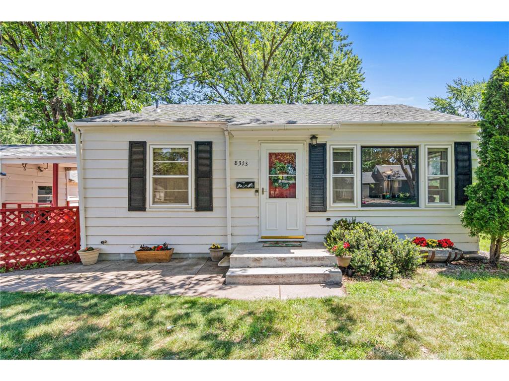 8313 Stevens Avenue S Bloomington MN 55420 6737812 image1