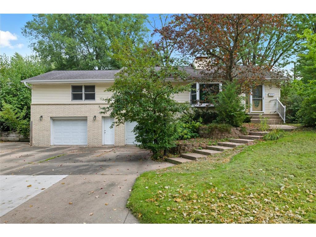 8315 14th Avenue S Bloomington MN 55425 6777071 image1