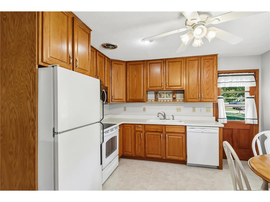 8316 Beard Road Bloomington MN 55431 7042650 image10