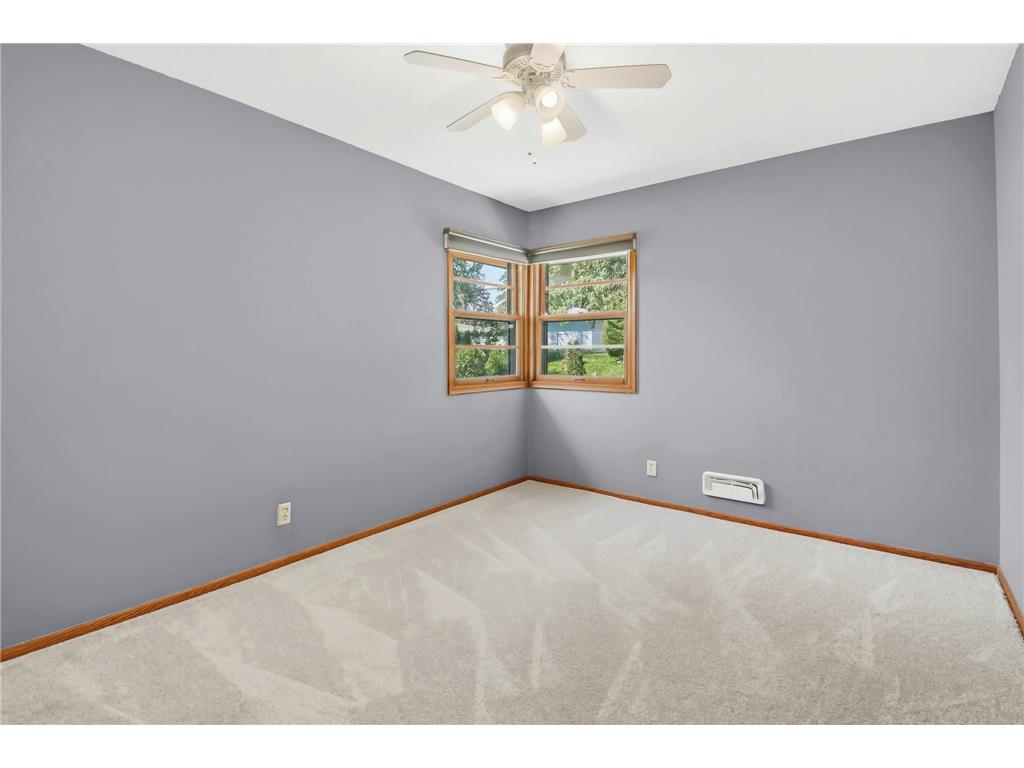8316 Beard Road Bloomington MN 55431 7042650 image14