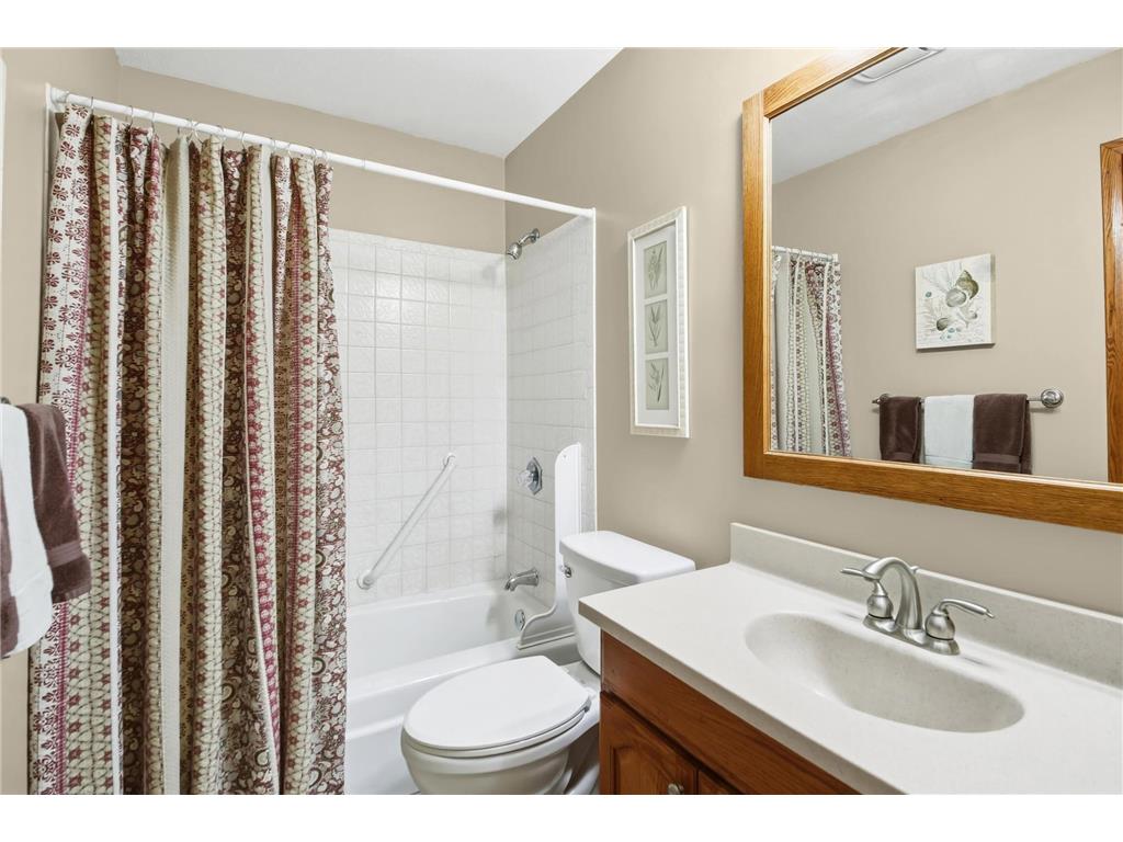 8316 Beard Road Bloomington MN 55431 7042650 image16