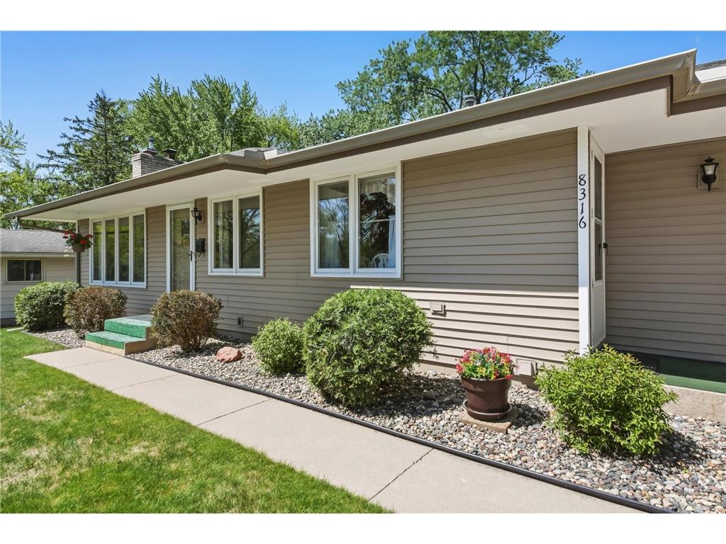 8316 Beard Road Bloomington MN 55431 7042650 image4