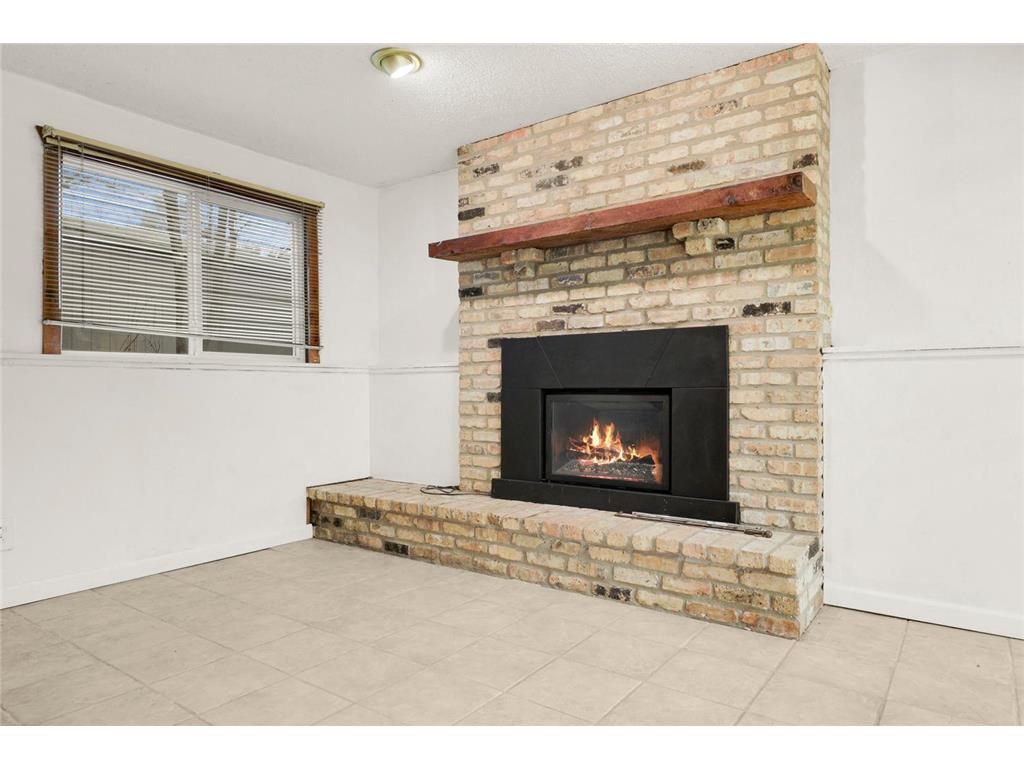 8316 Hampshire Avenue N Brooklyn Park MN 55445 6823986 image26