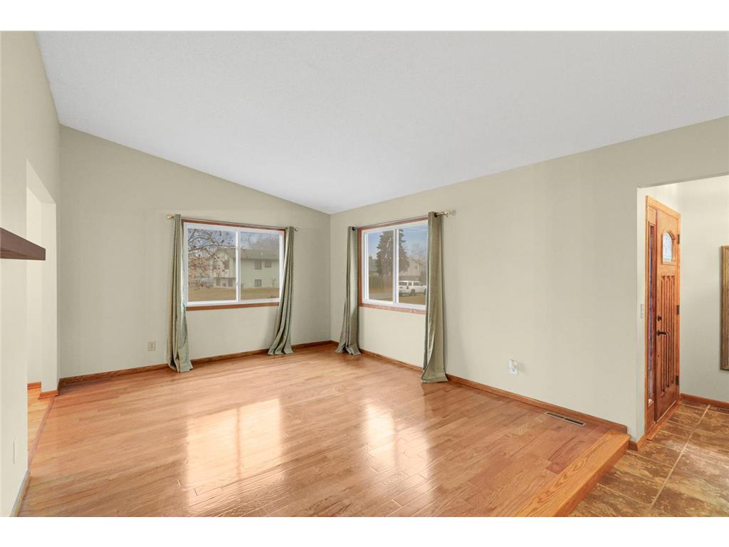 8316 Hampshire Avenue N Brooklyn Park MN 55445 6823986 image8