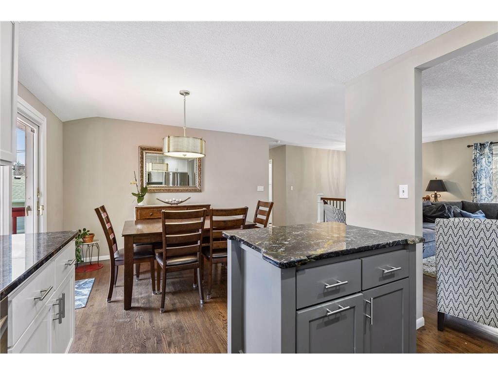 8317 Beard Road Bloomington MN 55431 7061135 image15