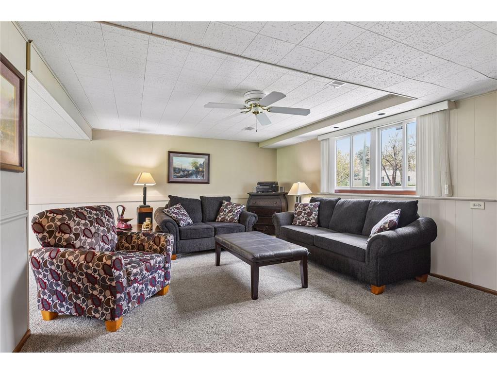 8317 Beard Road Bloomington MN 55431 7061135 image25