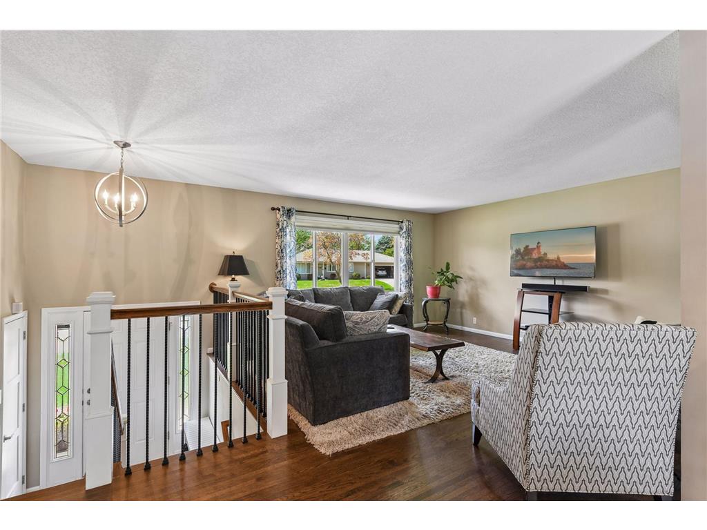 8317 Beard Road Bloomington MN 55431 7061135 image8