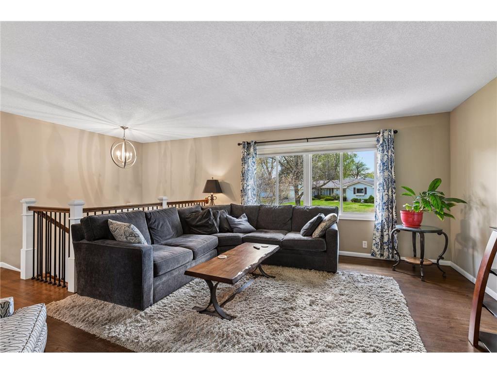 8317 Beard Road Bloomington MN 55431 7061135 image9