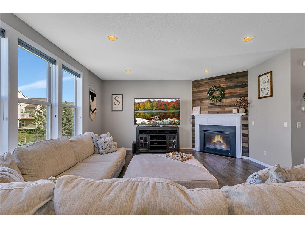 8317 Cottonwood Lane N Maple Grove MN 55369 7073809 image15