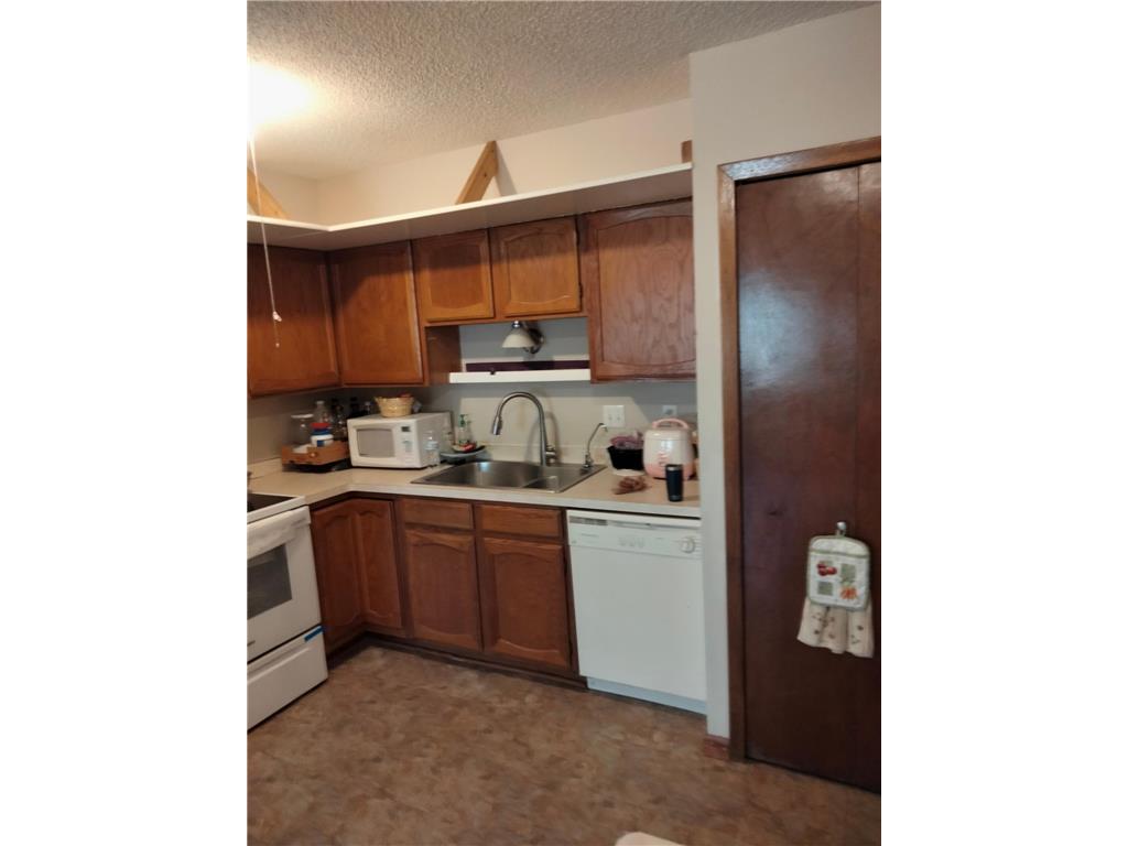 8317 Thomas Court N Brooklyn Park MN 55444 7036387 image7