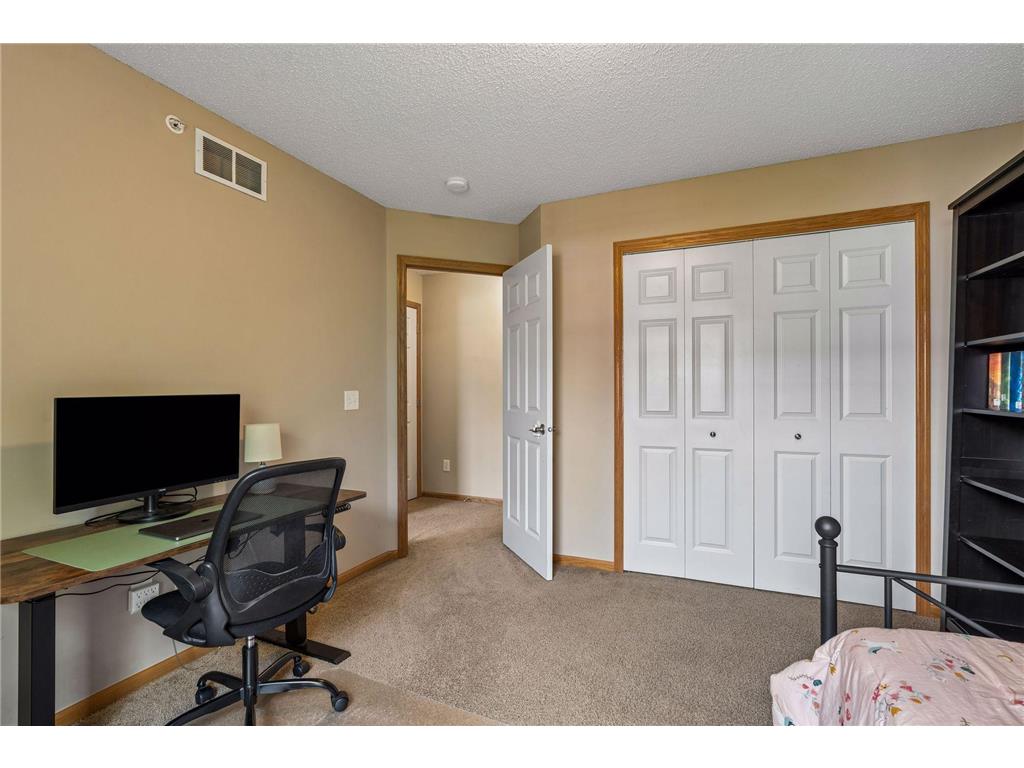 8318 Emery Parkway N Champlin MN 55316 7091049 image34