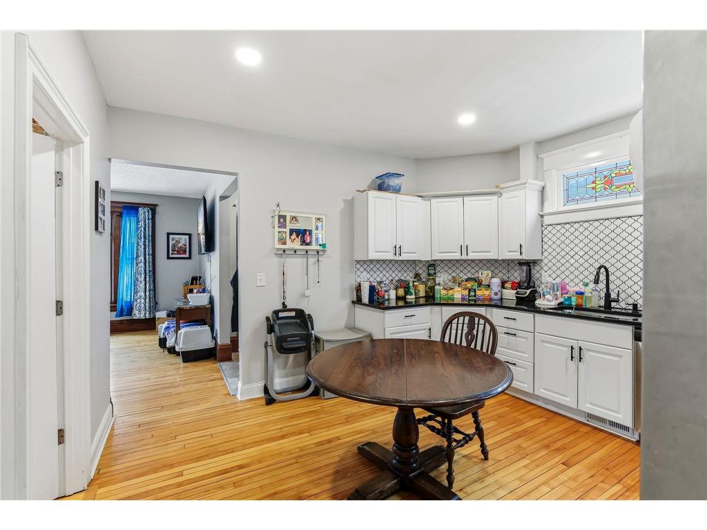 832 Armstrong Avenue Saint Paul MN 55102 7013505 image9