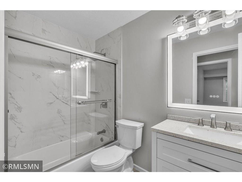 832 Aspen Circle Little Canada MN 55109 7067105 image13