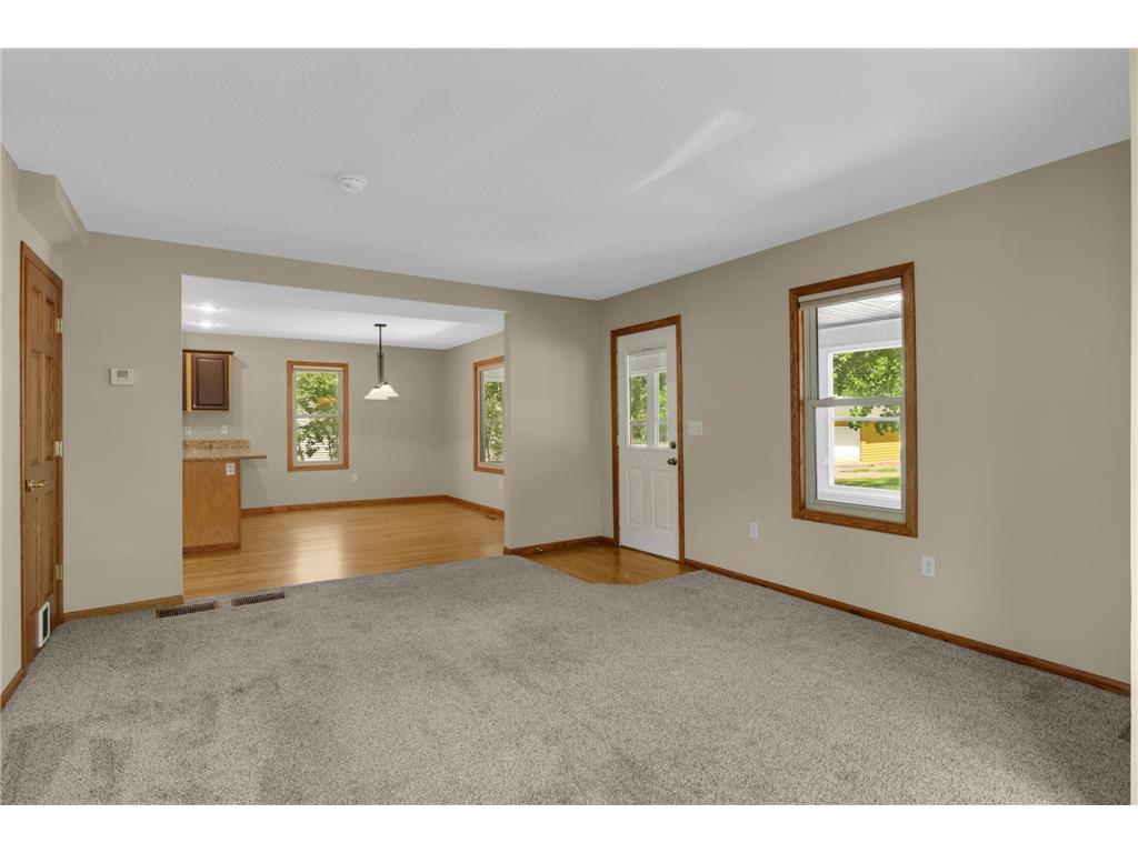 832 Bailey Street Hastings MN 55033 7079466 image8
