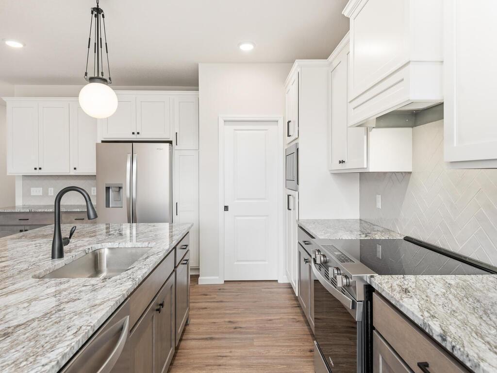 832 Forest Edge Drive Jordan MN 55352 7049659 image14