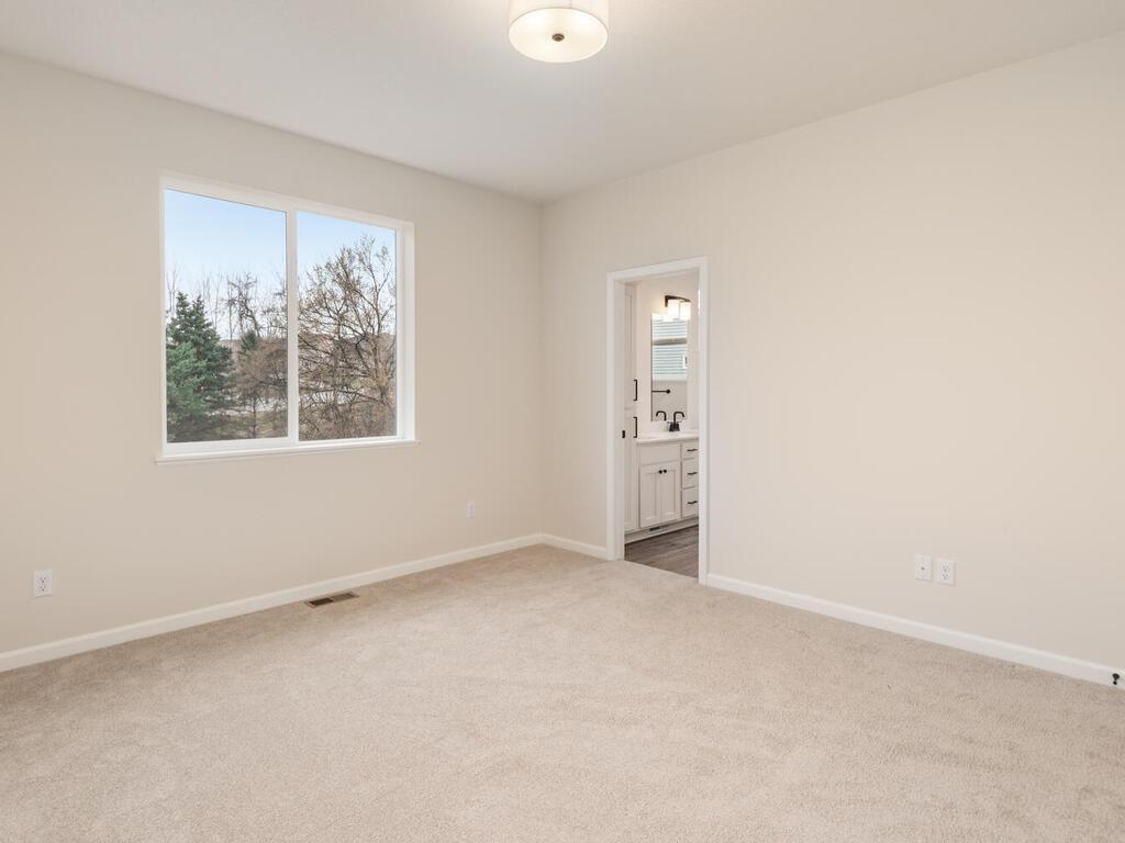 832 Forest Edge Drive Jordan MN 55352 7049659 image21