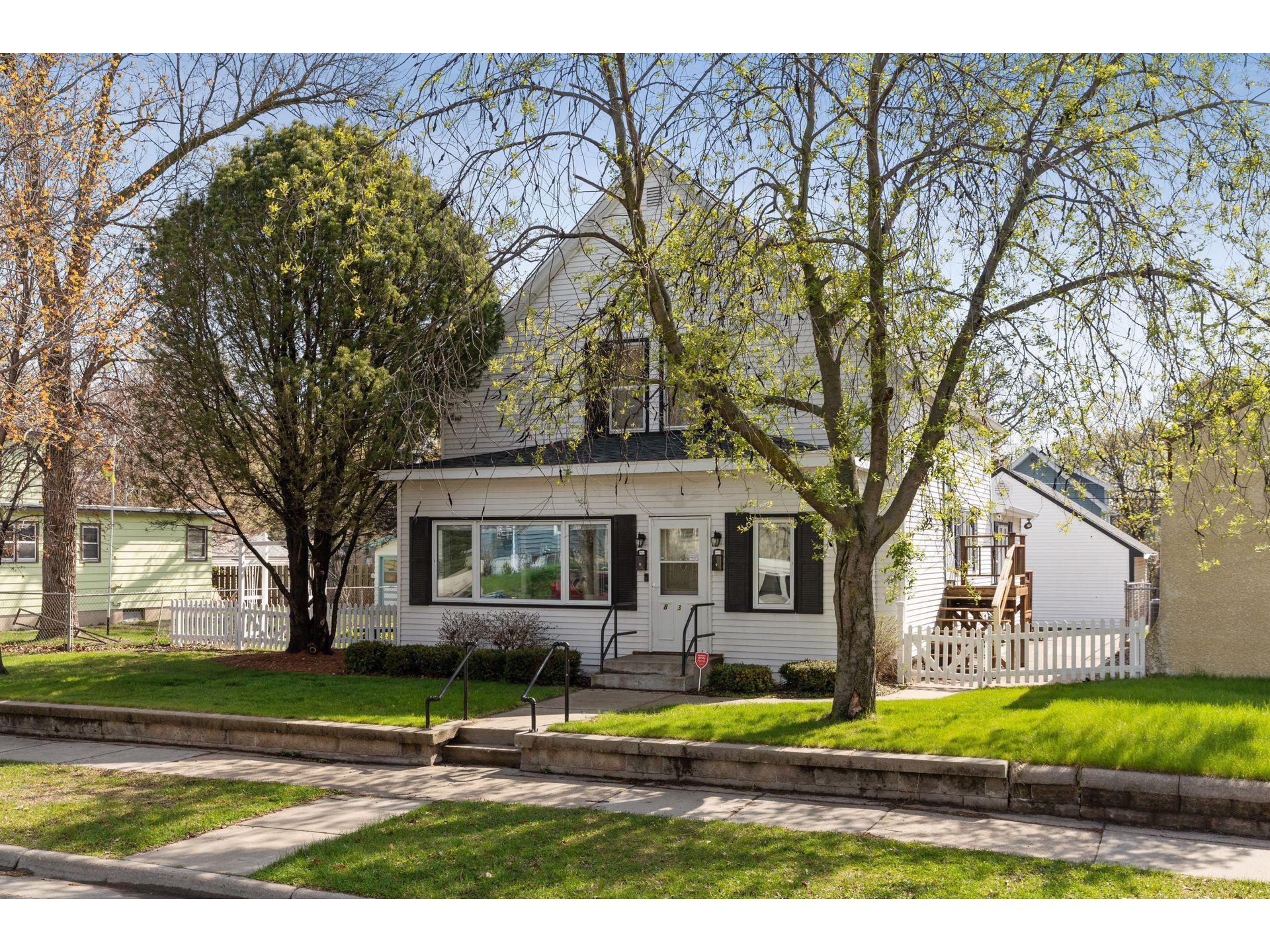 832 Howell Street N, Saint Paul, MN 55104 MLS 5735750 Edina Realty