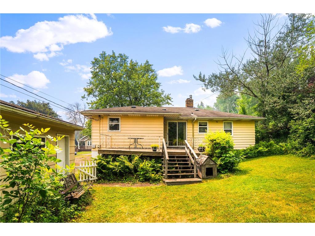 832 N 43rd Avenue W Duluth MN 55807 7110947 image4