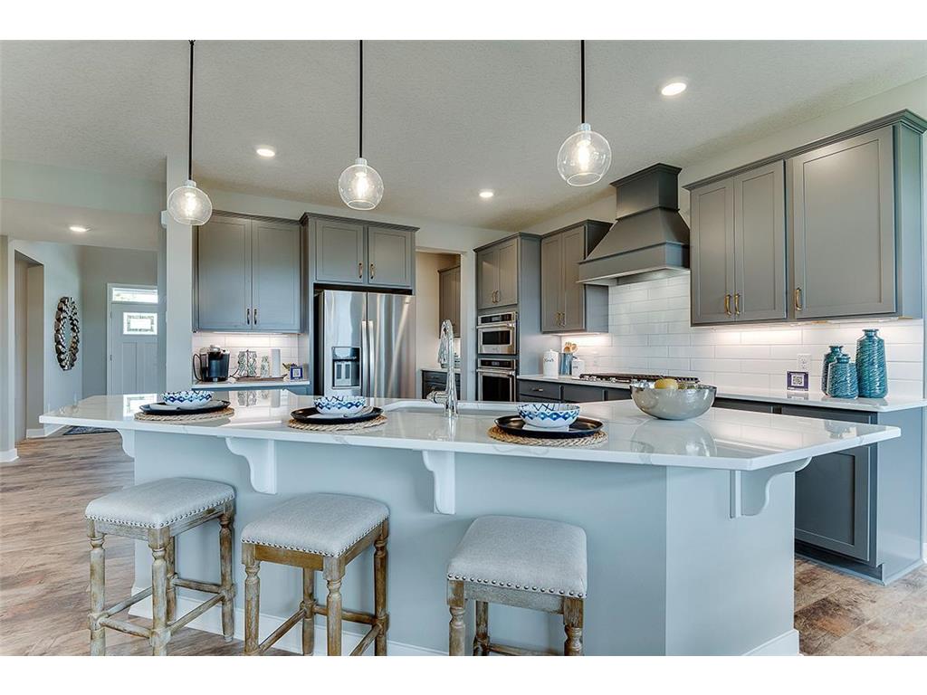 8322 Shire Trail Woodbury MN 55129 6339132 image1