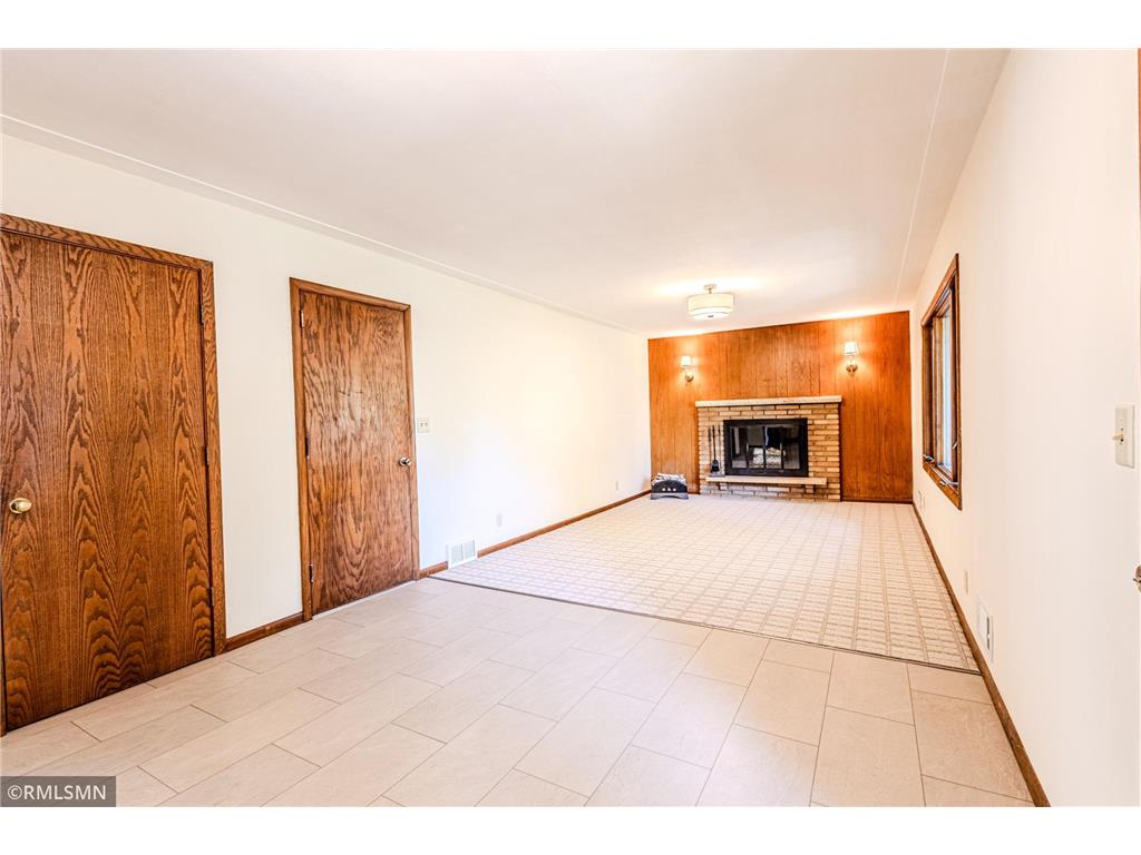 8324 62nd Avenue N Brooklyn Park MN 55428 7085087 image22