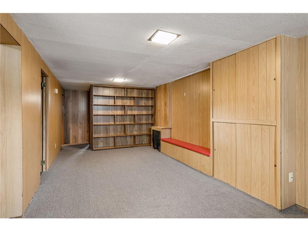 8327 2nd Avenue Bloomington MN 55420 7071269 image17