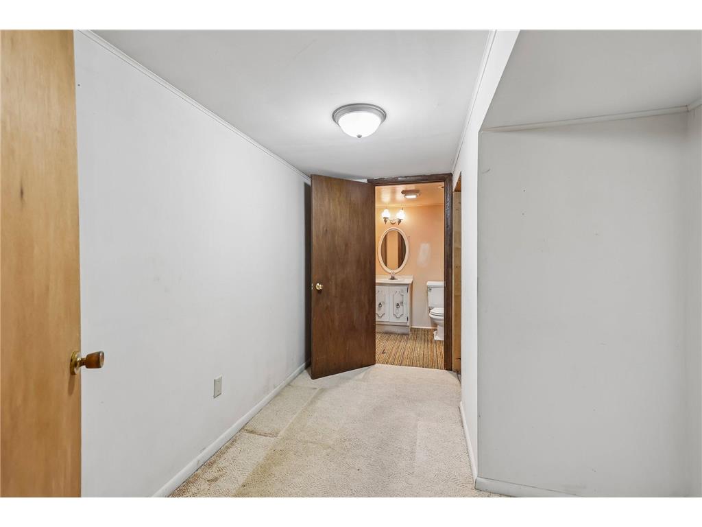8328 Ewing Road Bloomington MN 55431 7068665 image35