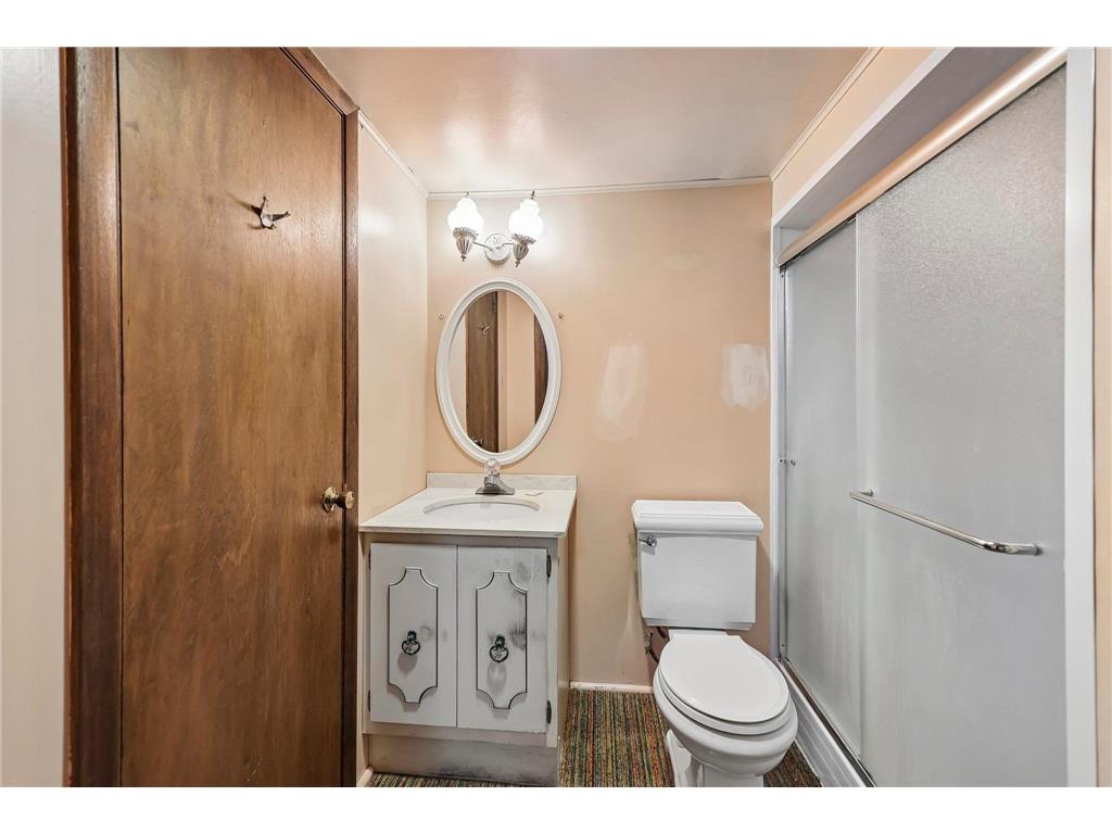 8328 Ewing Road Bloomington MN 55431 7068665 image36