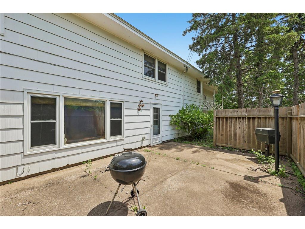 8328 Ewing Road Bloomington MN 55431 7068665 image45