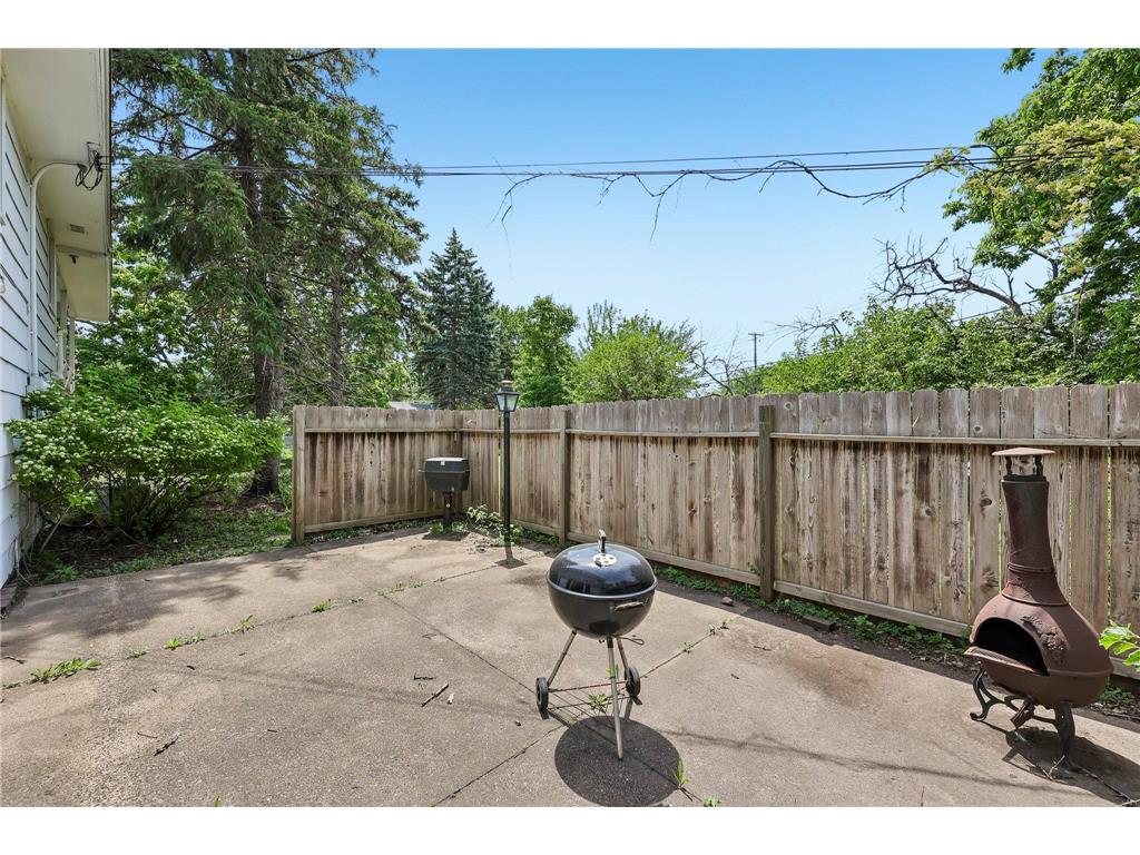 8328 Ewing Road Bloomington MN 55431 7068665 image46